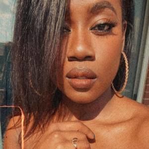 Meet your Posher, Shalisa